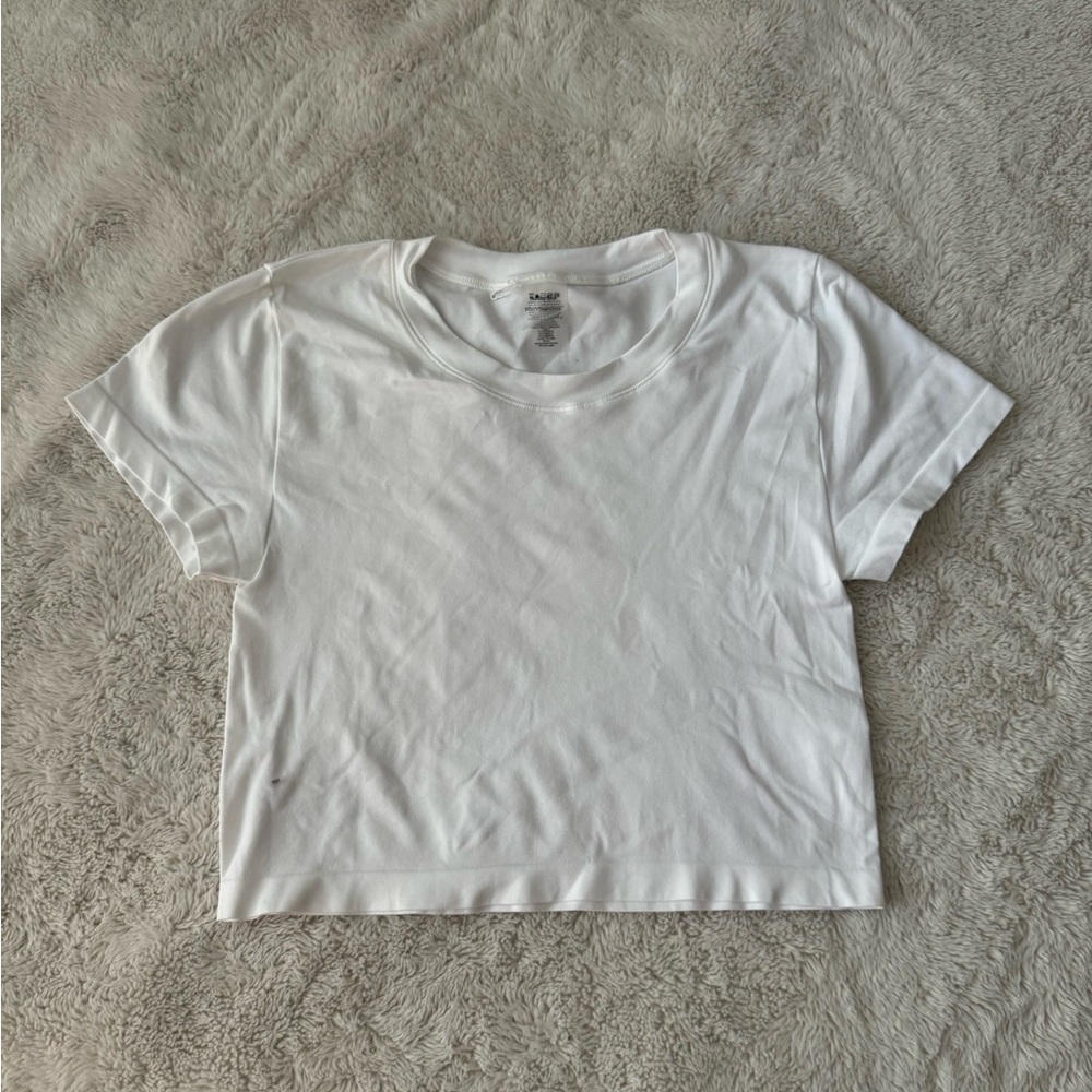 Aritzia sunday best seamless top